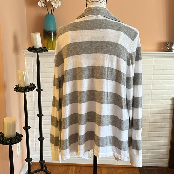 DKNYC Gray & White Stripe Open Cardigan - Picture 4 of 7